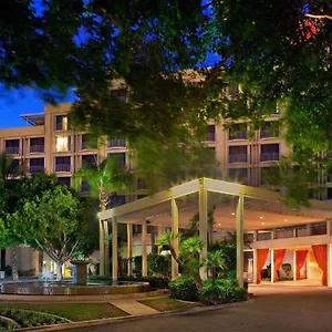 *** Hotel Sheraton Crescent États-Unis