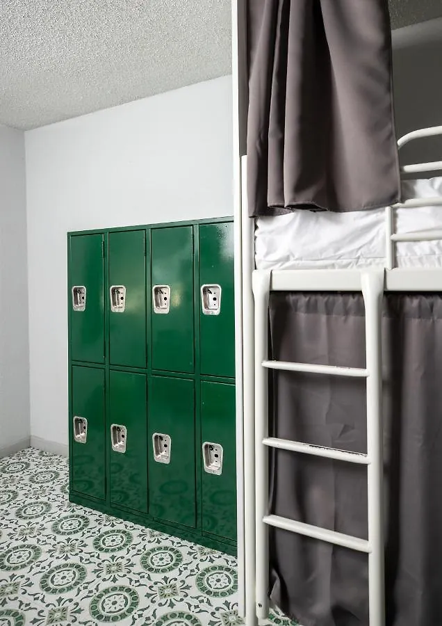 Bungalows Hostel Las Vegas